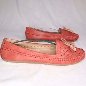 Atalina Leather Women’s 10.5-11 Slip On Loafers Rust Toe Perforated Comfort